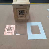 Mecanizado y grabado de caja para composición Manbox