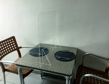 mampara para hosteleria